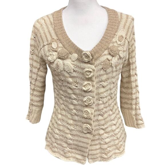 Moth Anthropologie Wool Blend Crocheted Cardigan Beige Cream Flowers Size M - Picture 1 of 10